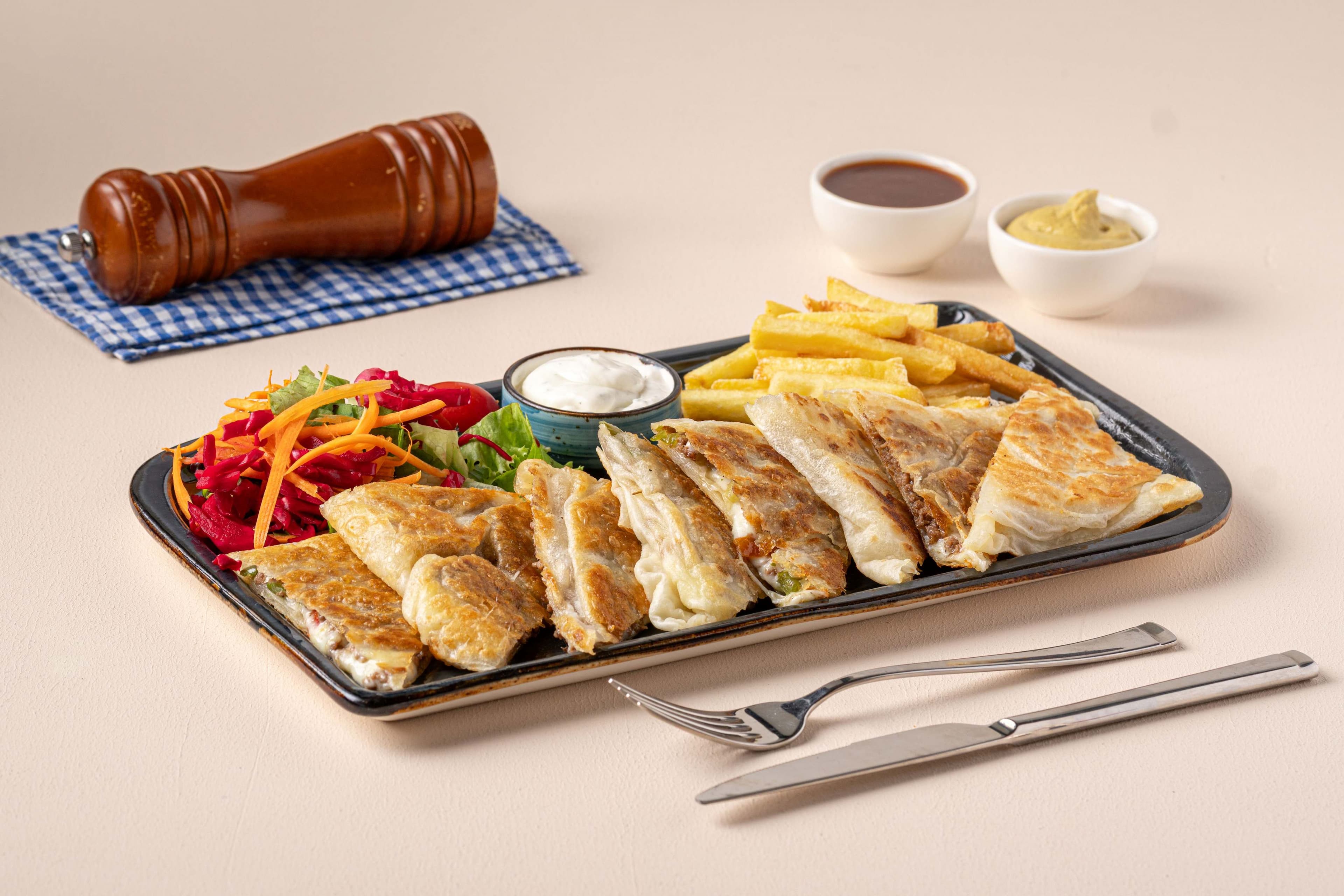 Veluna Özel Gözleme (Kaşarlı, Kıymalı, Sebzeli)