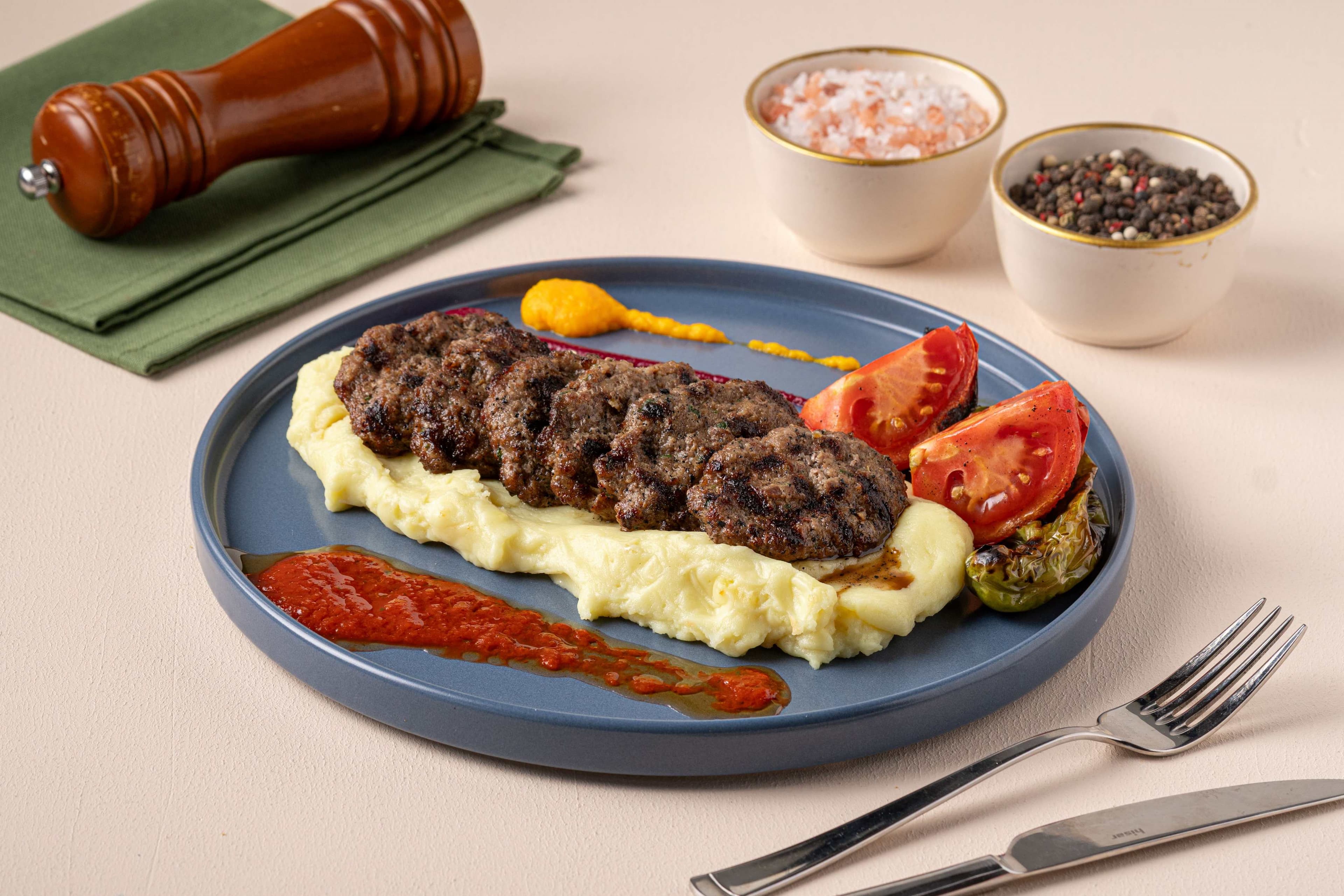 Püreli Izgara Köfte